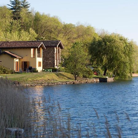 Violina Casa Vacanze Pettenasco Exterior foto